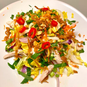 Salade vietnamienne au poulet